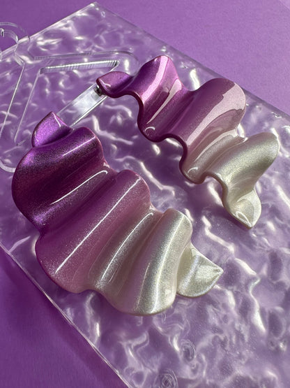 Elira Colorshift Waves  Purple & Pearl Sculpted Statement Earrings