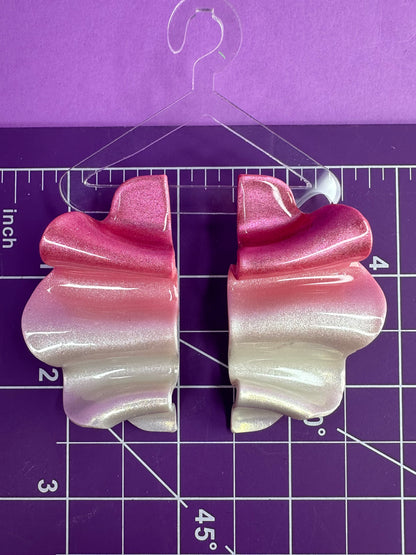 Elira Colorshift Waves Pink & Pearl Sculpted Statement Earrings