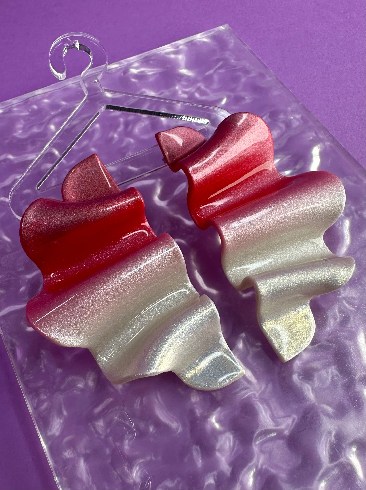 Elira Colorshift Waves Rose & Pearl Sculpted Statement Earrings