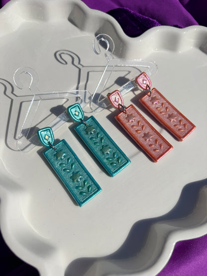 Alice Folk Floral Earrings - Bar in Pink or Blue