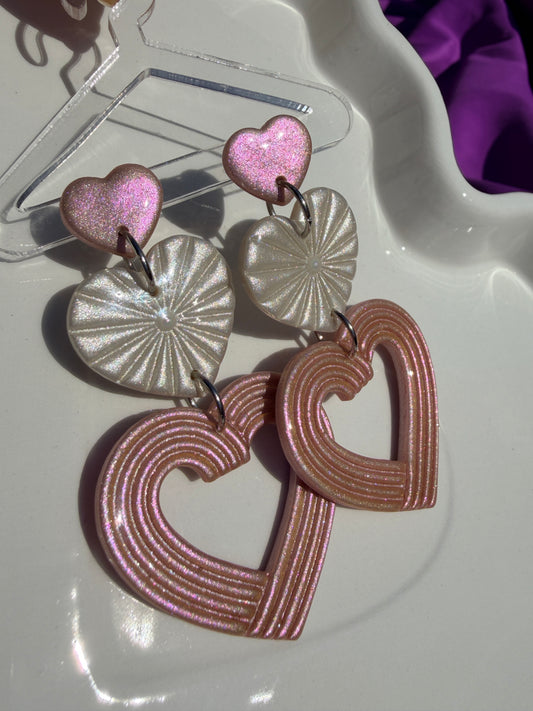 Lyra Starburst Fan Nested Heart Earrings - Pearl & Pink