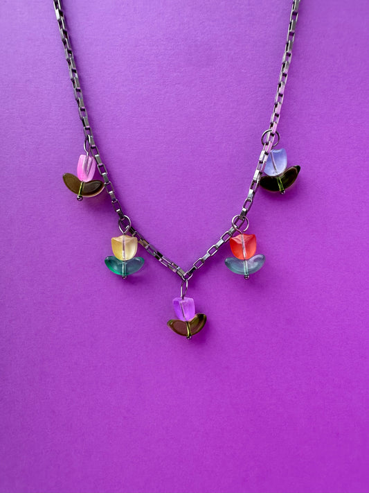Tulip Garden 18 inch Stainless Steel Necklace - Glass Tulip Beads