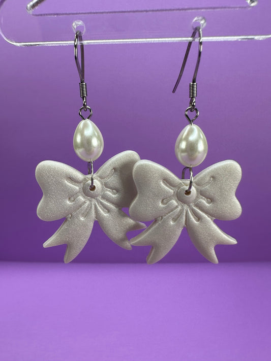 Vanessa in Pearl Drop Bow - Coquette Aesthetic Dainty Earrings